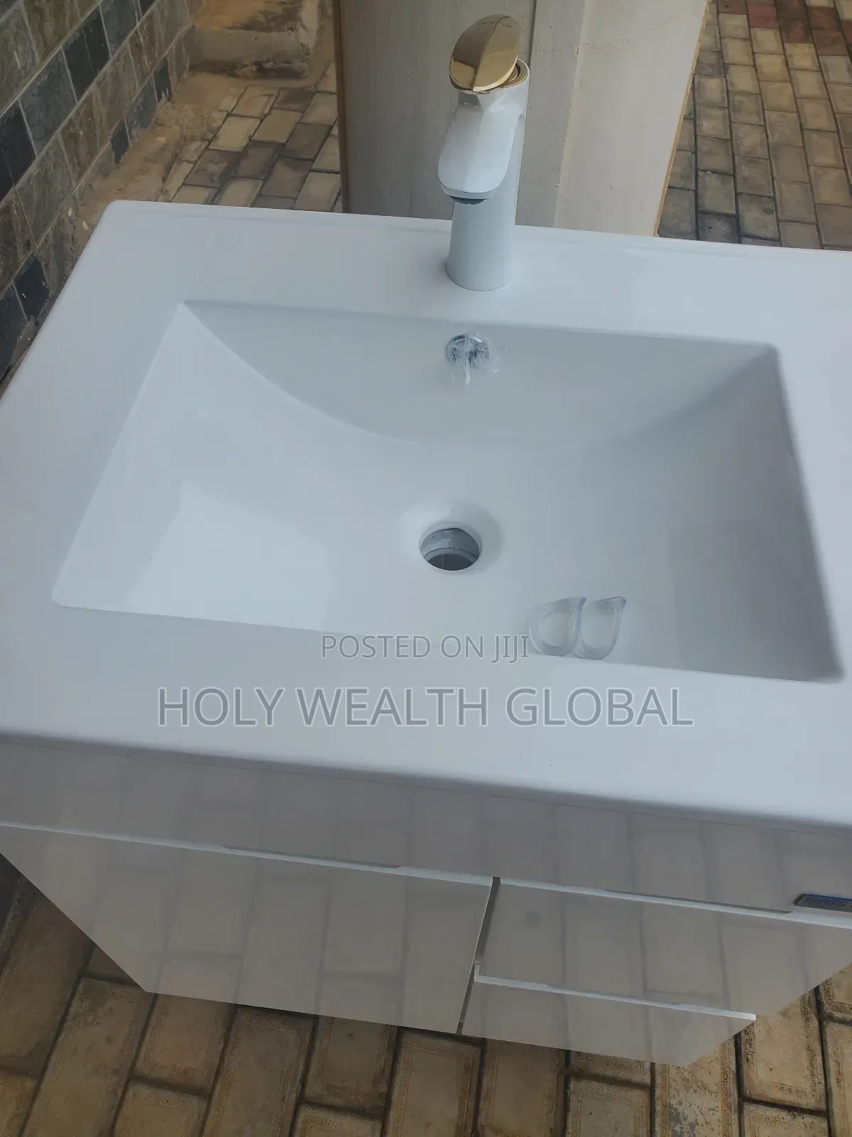 High Profile Cabinet Basin With Faucet