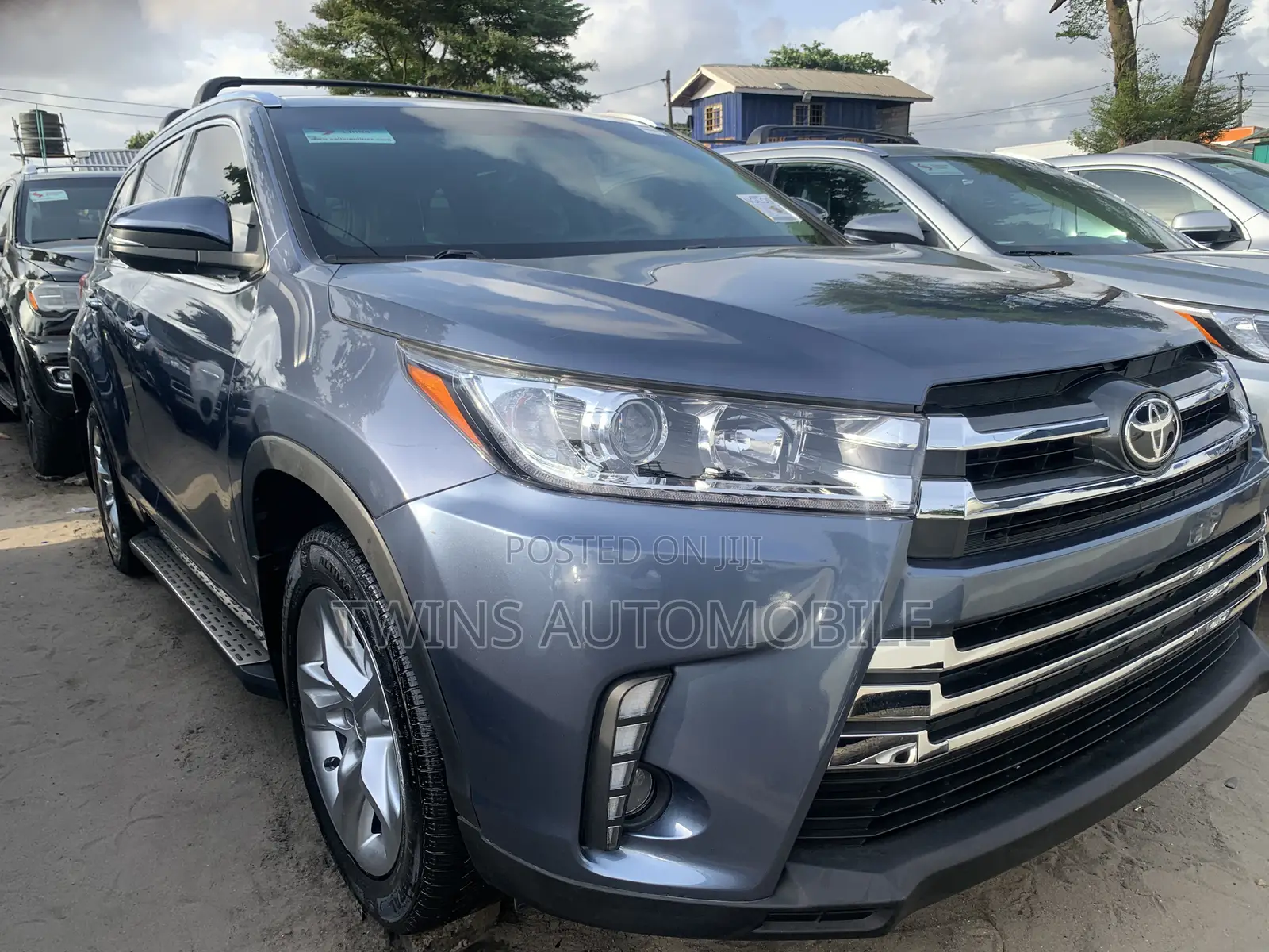 Toyota Highlander Limited 4dr SUV AWD (3.5L 6cyl 6A) 2015 Blue