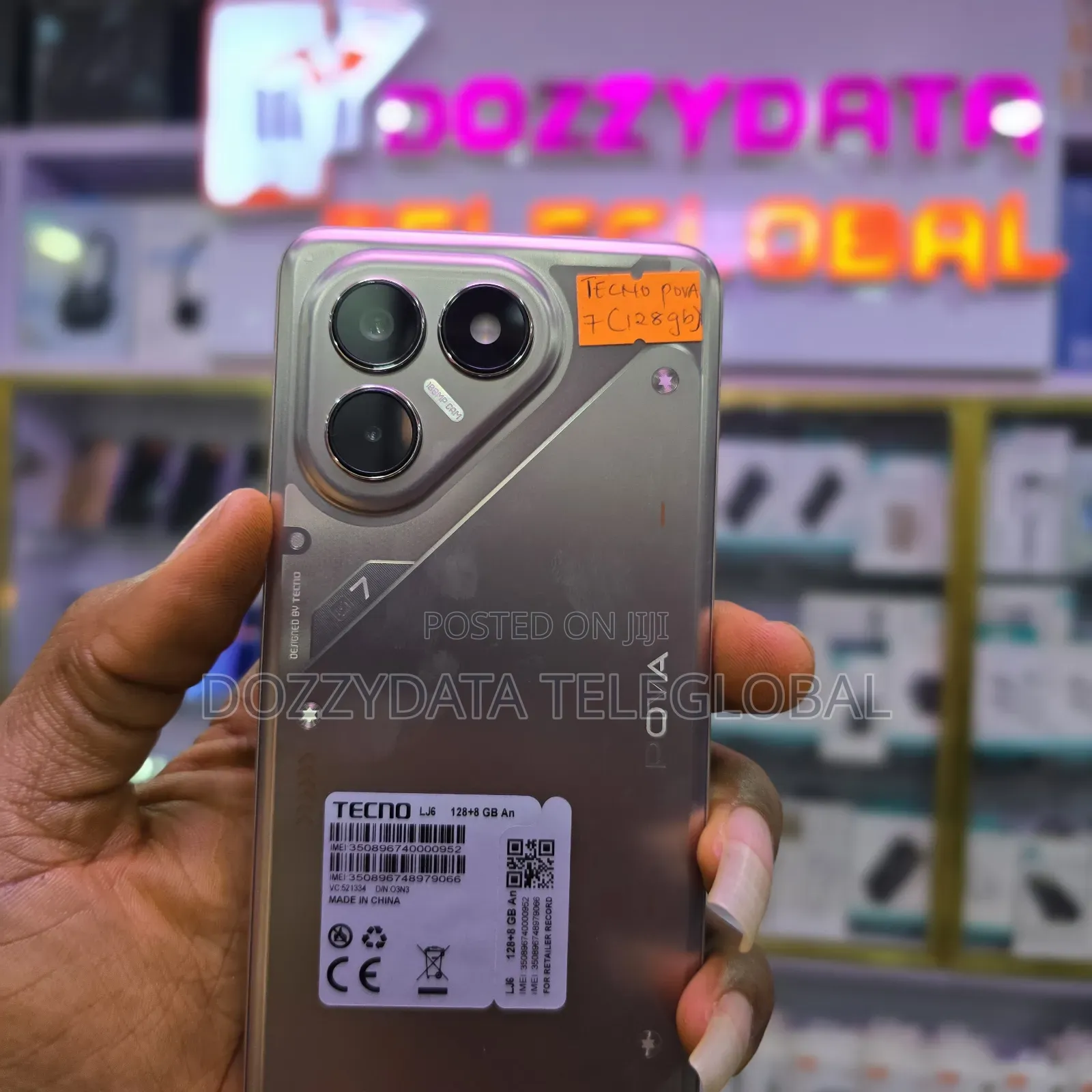 Tecno Pova 7 128 GB Gold