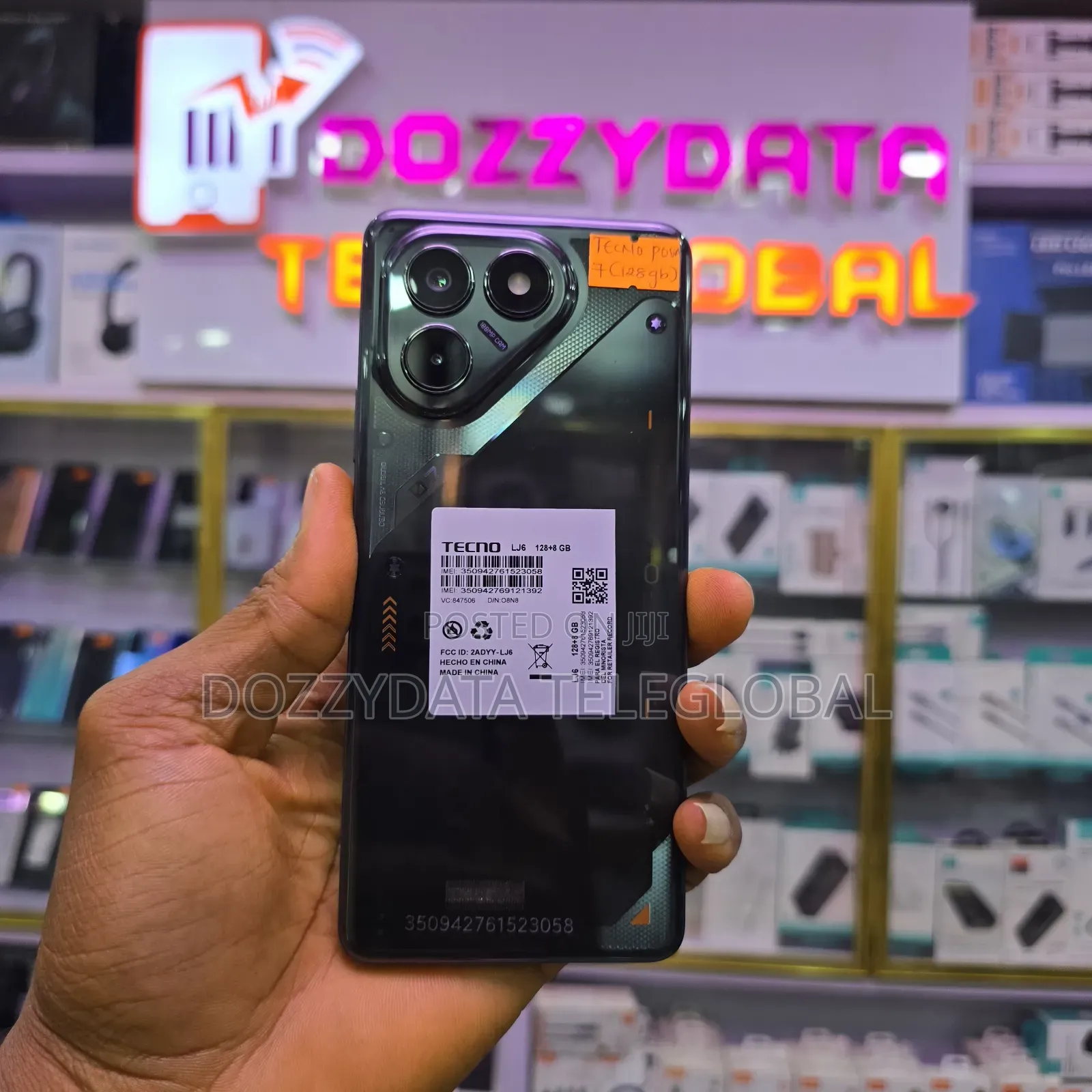 Tecno Pova 7 128 GB