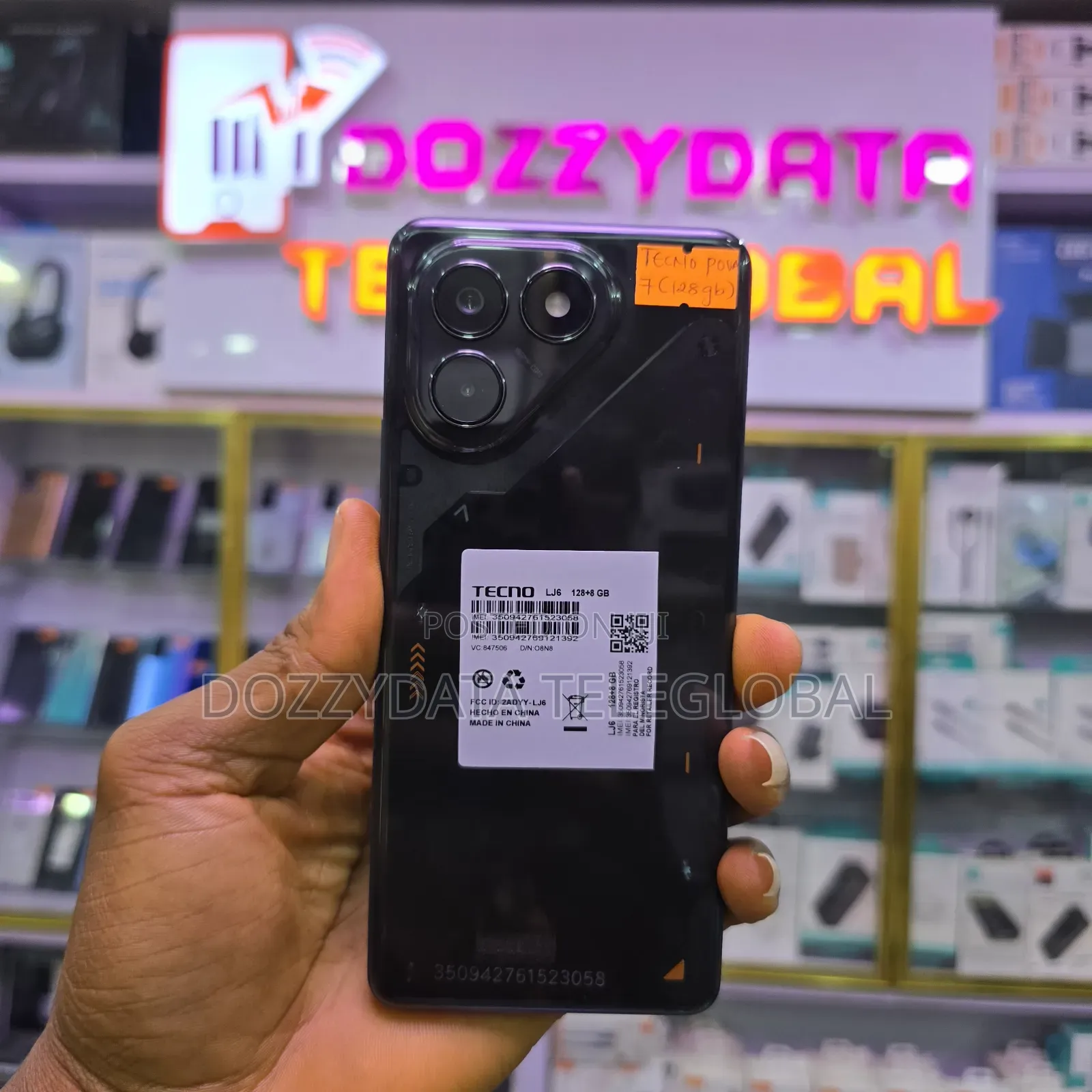 Tecno Pova 7 128 GB