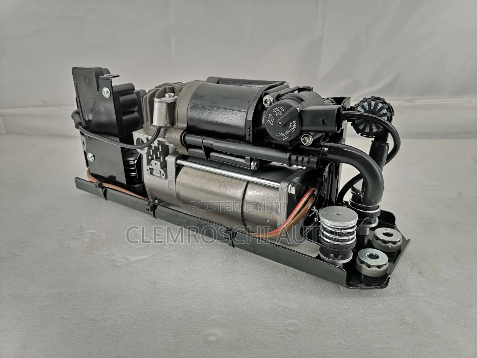 High Quality Certified New Ballon Shock Lifting Pump Rolls-Royce Ghost
