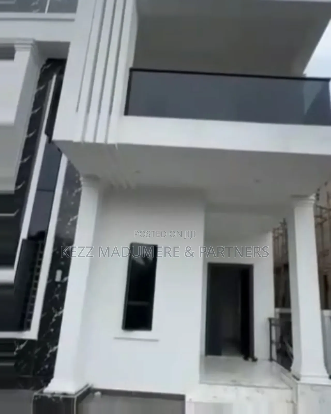 4bdrm Duplex in Eneka Eliozu Link for sale