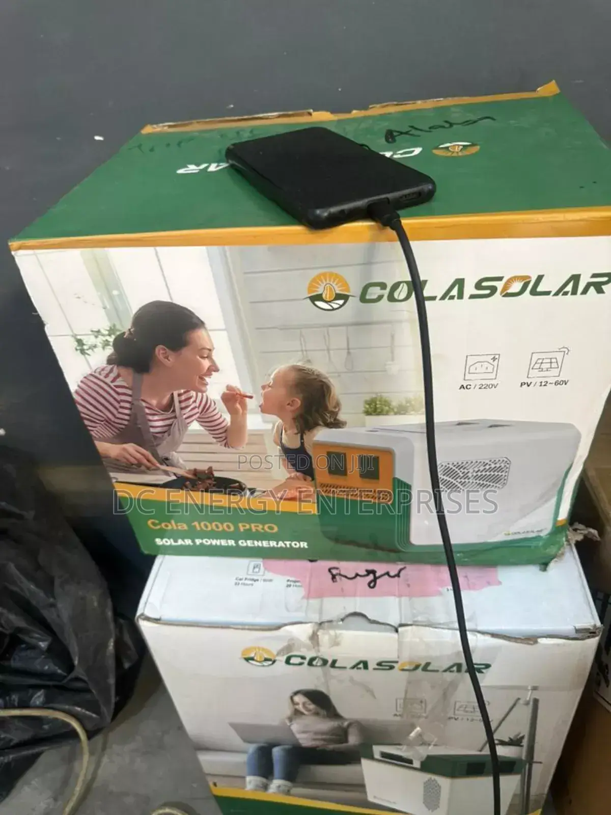 Colar 1000 Pro. 1kwh/300w