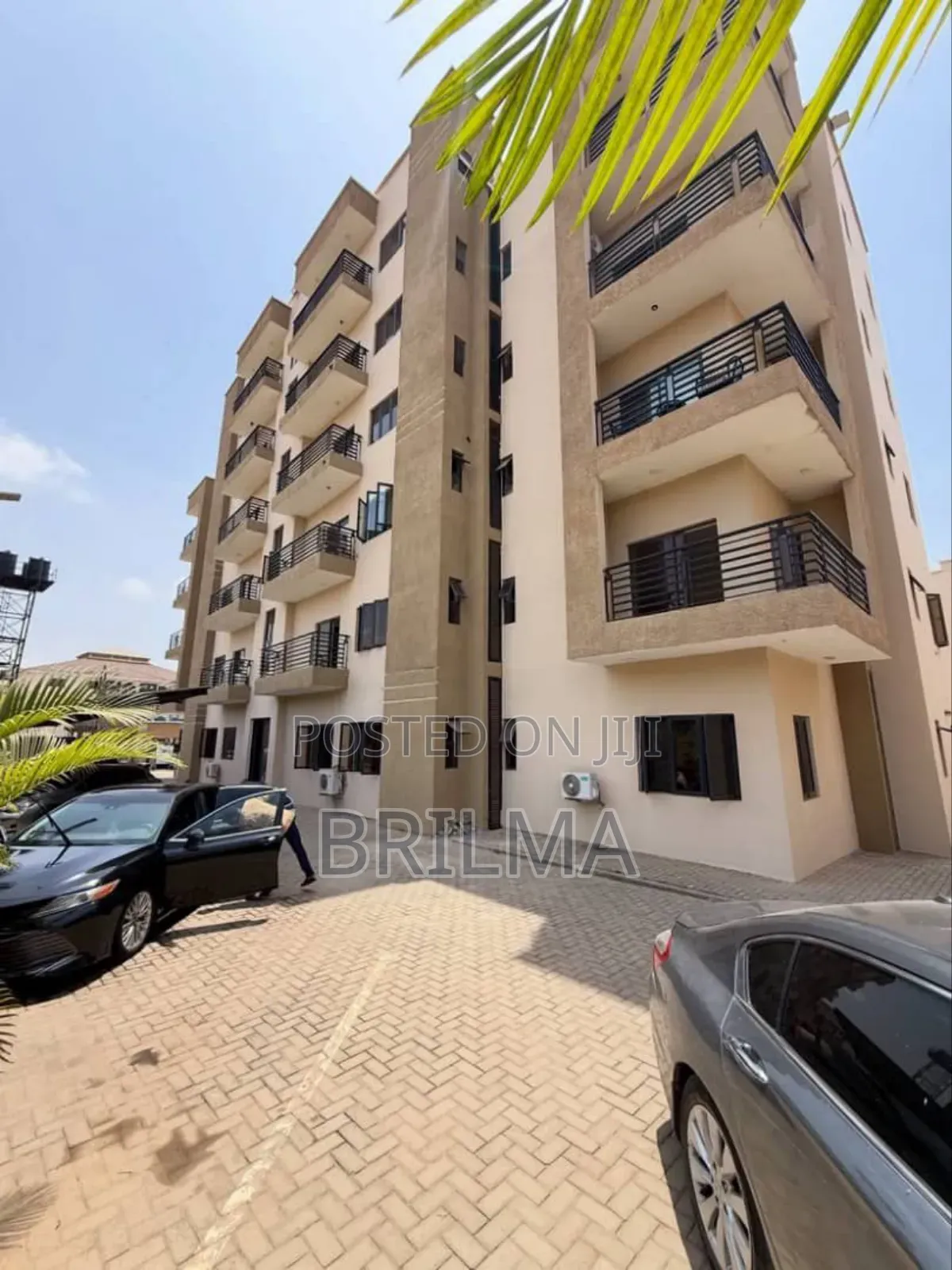 3bdrm Block of Flats in Jabi for sale