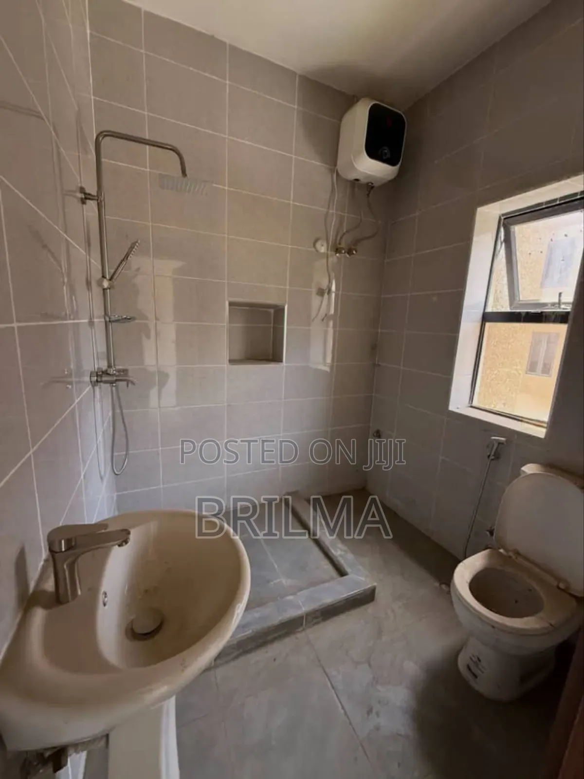 3bdrm Block of Flats in Jabi for sale