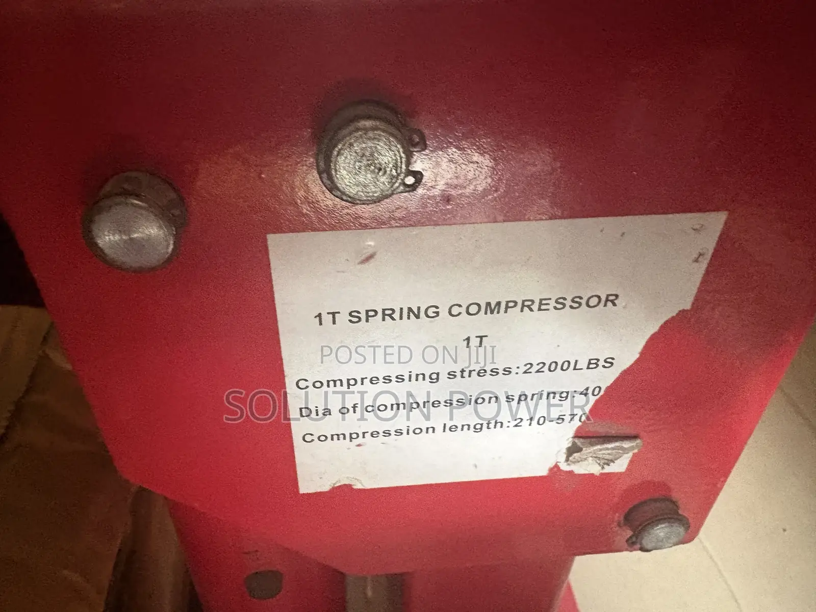 2000lbs Spring Compressor