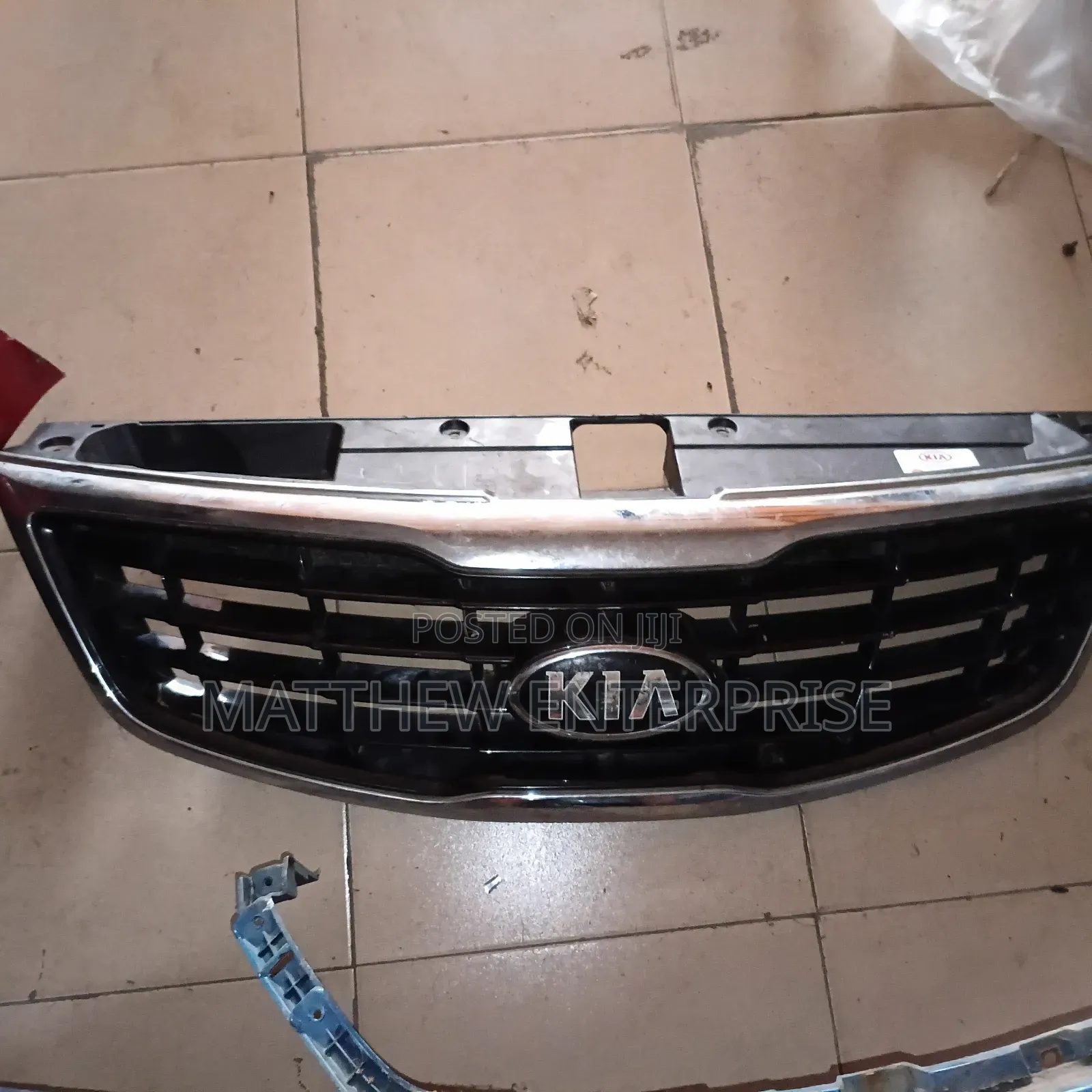 Kia Sportage 2014 Front Grill