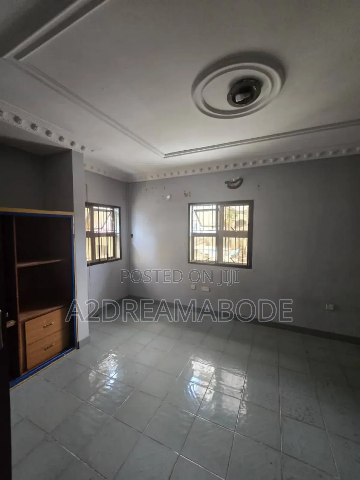 5bdrm Duplex in Omole Phase 2 for rent