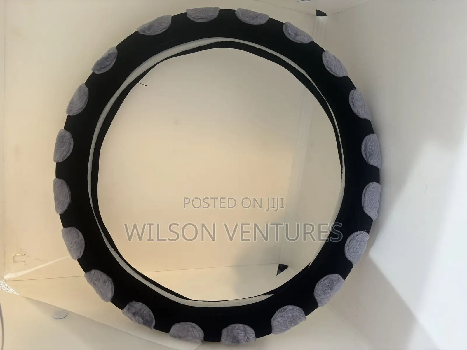 Soft Feel Sued Universal Steering Wheel Cover