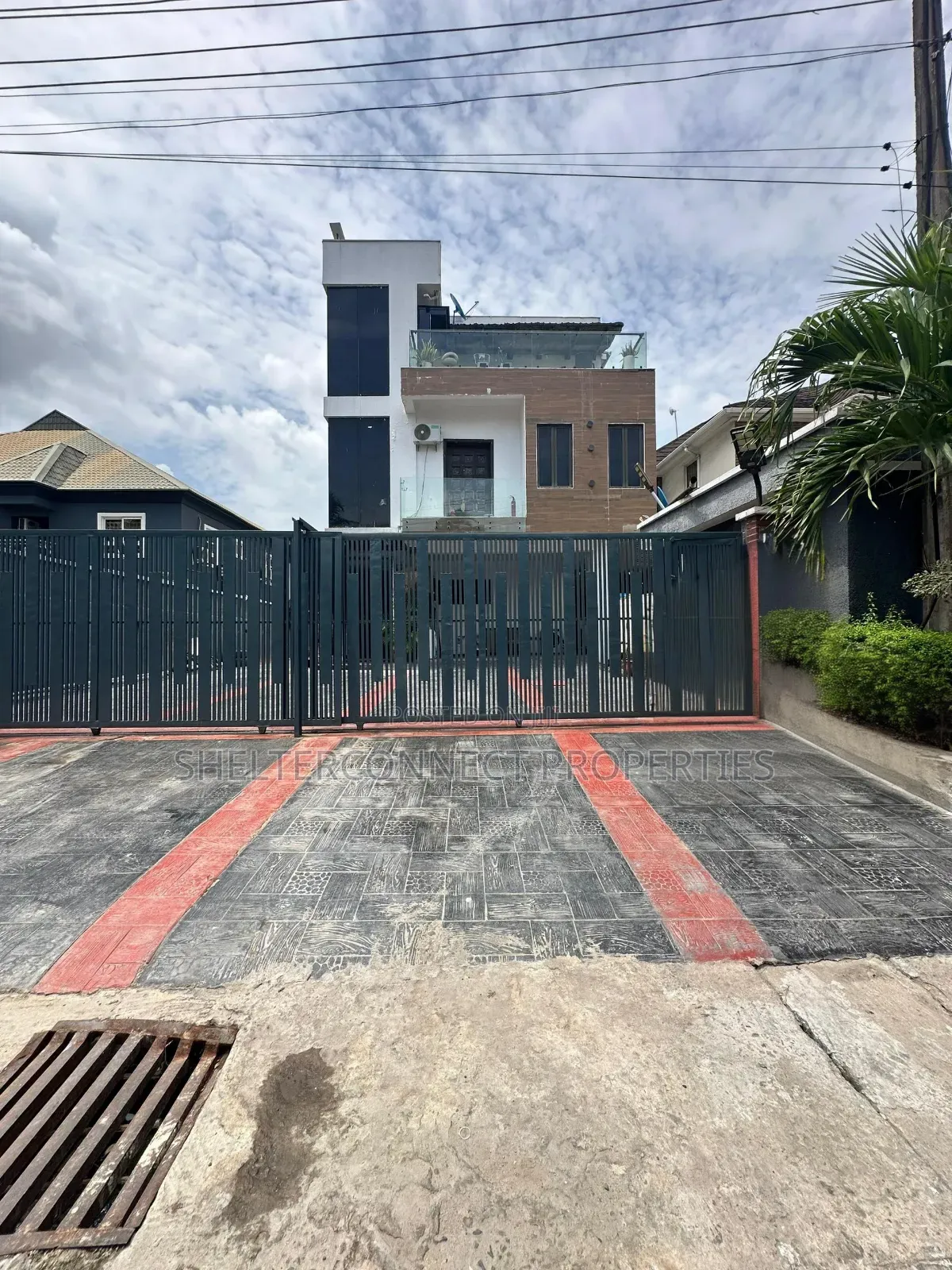 Furnished 2bdrm Apartment in Lekki Phase 1 for rent