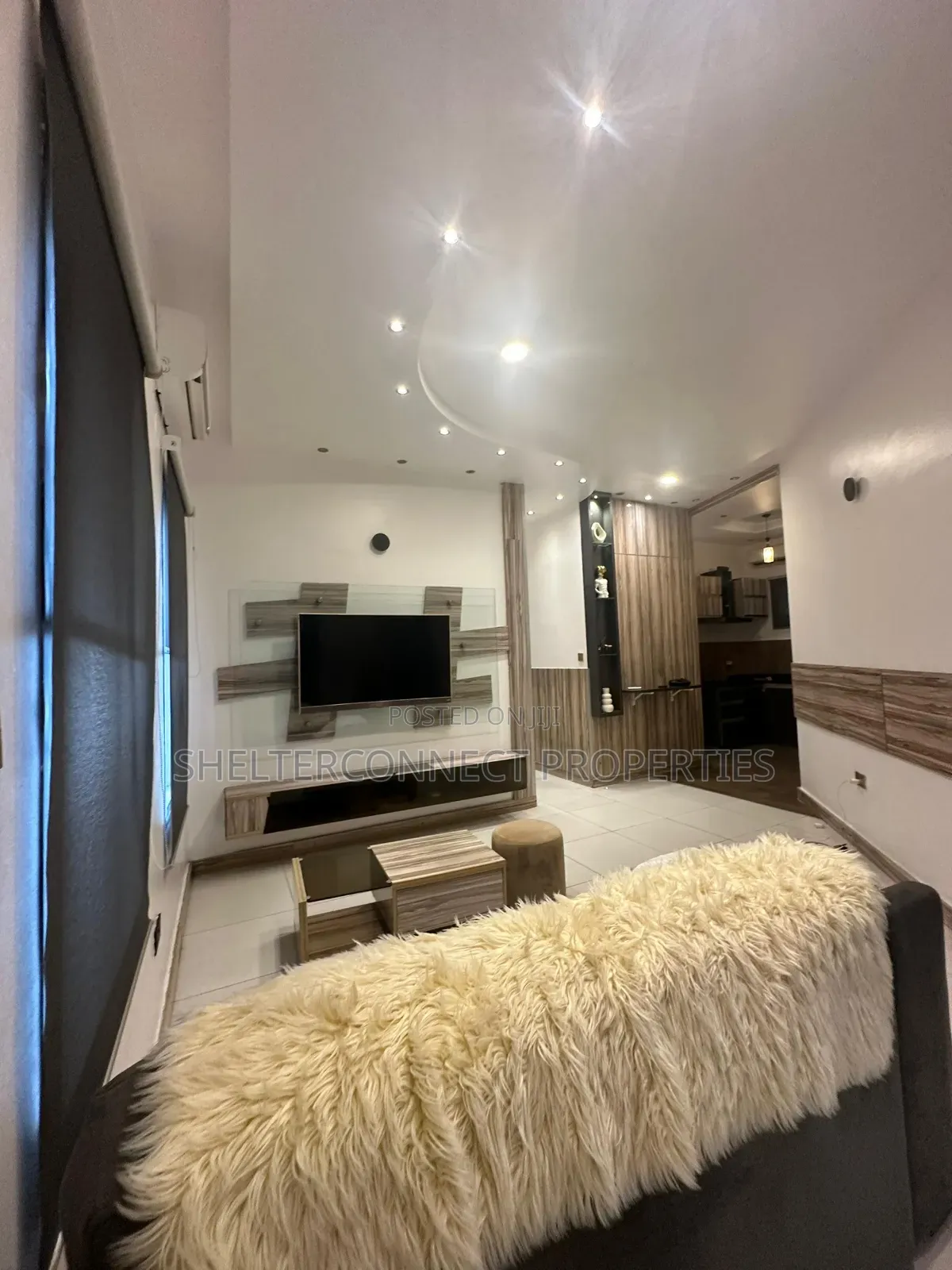 Furnished 2bdrm Apartment in Lekki Phase 1 for rent