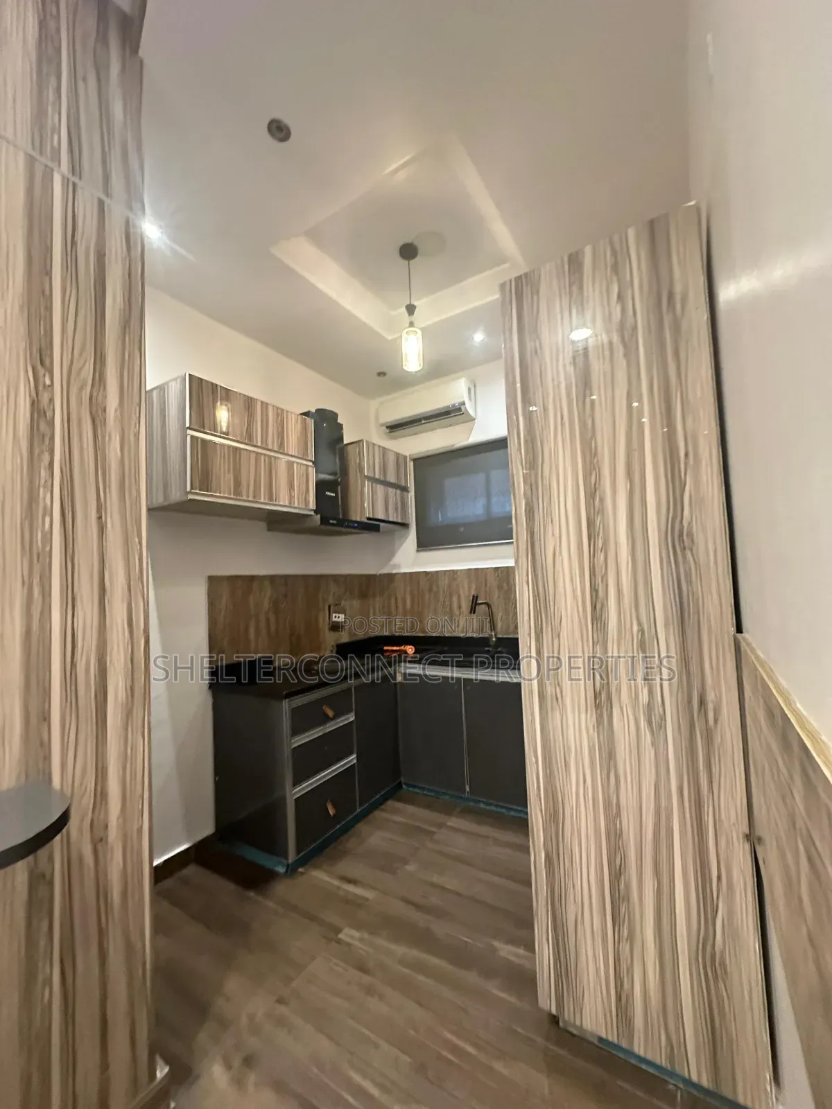 Furnished 2bdrm Apartment in Lekki Phase 1 for rent