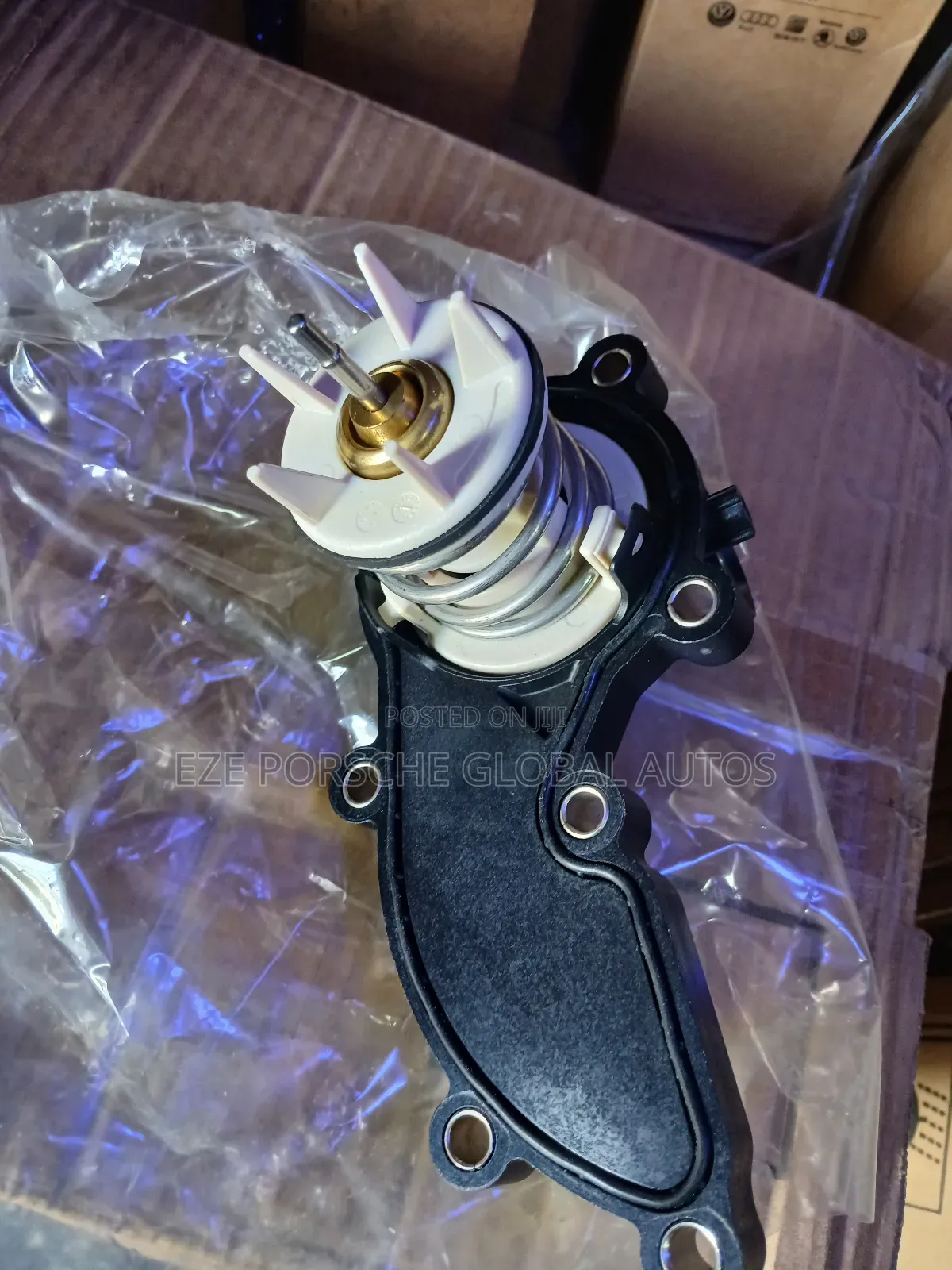 Thermostat V6 3.0t for Audi Q7,A7 Q5