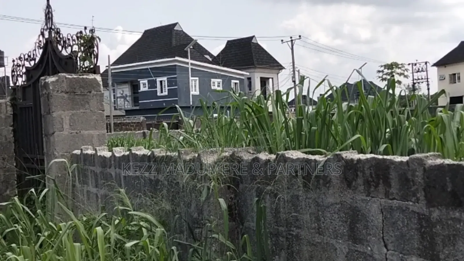 For Sale :Bfenced 2 Plots , 2 Poles Off Sars Road, Ph