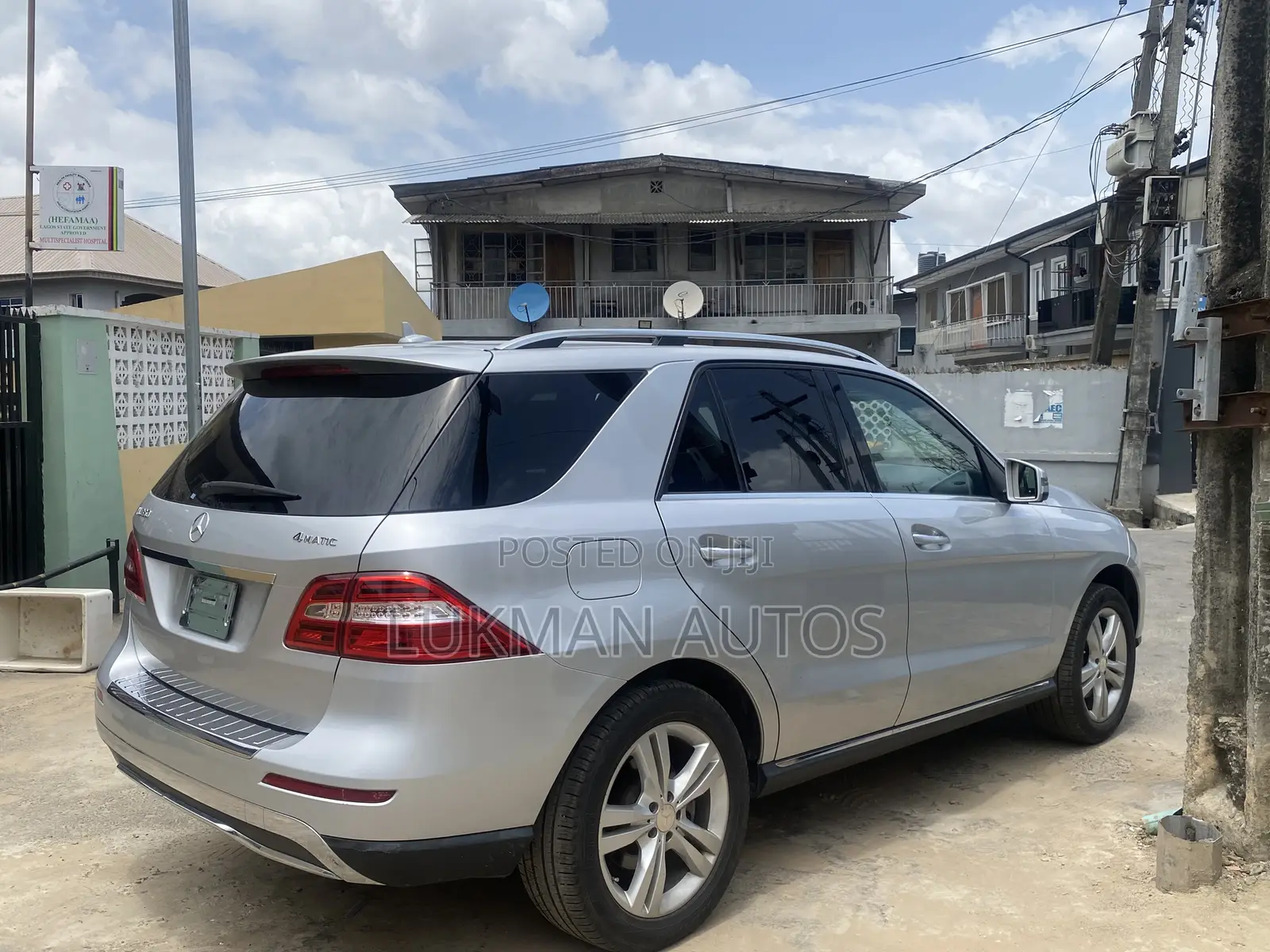 Mercedes-Benz M Class ML350 4MATIC 4dr SUV AWD (3.5L 6cyl 7A) 2014