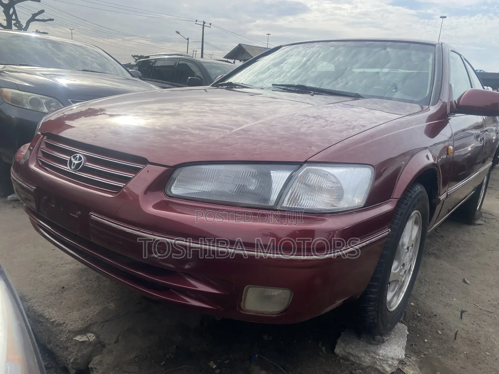 Toyota Camry LE V6 4dr Sedan (3.0L 6cyl 4A) 2000 Red