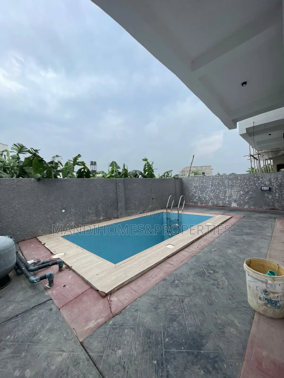 4bdrm Duplex in Sangotedo for sale