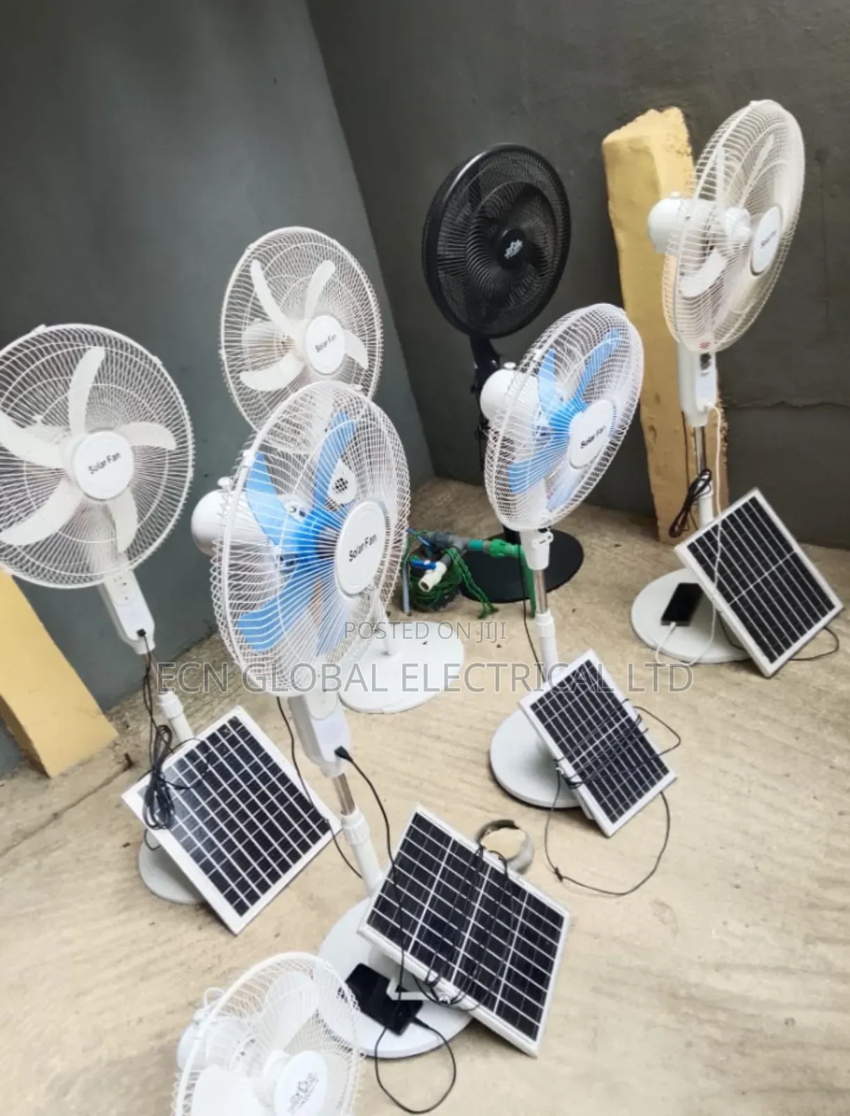 Solar Dc Standing Fan – Energy Efficient