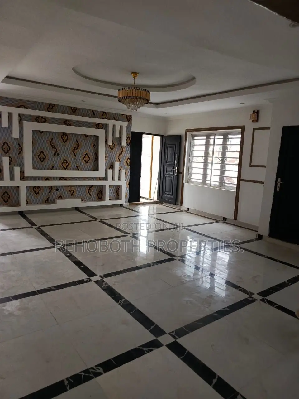 8bdrm Block of Flats in Second Gate,, Iwo Road for sale