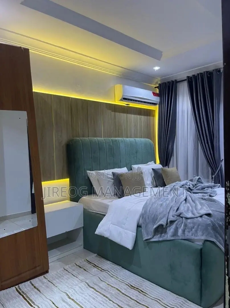Fully Furnished 3bedroom Duplex in Lekki