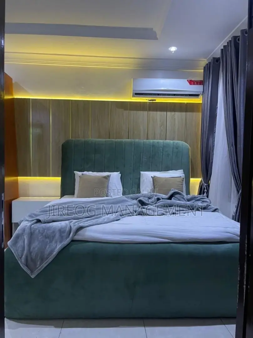Fully Furnished 3bedroom Duplex in Lekki