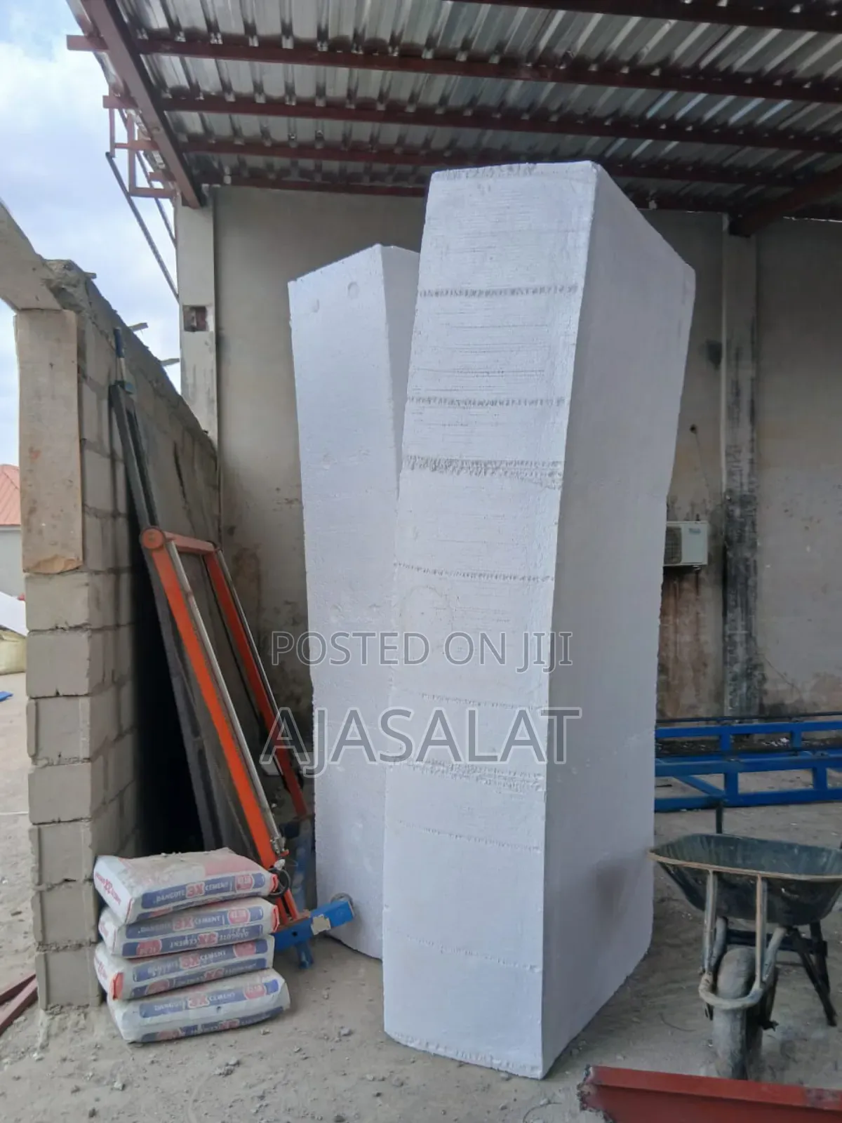 Parapet and Board
