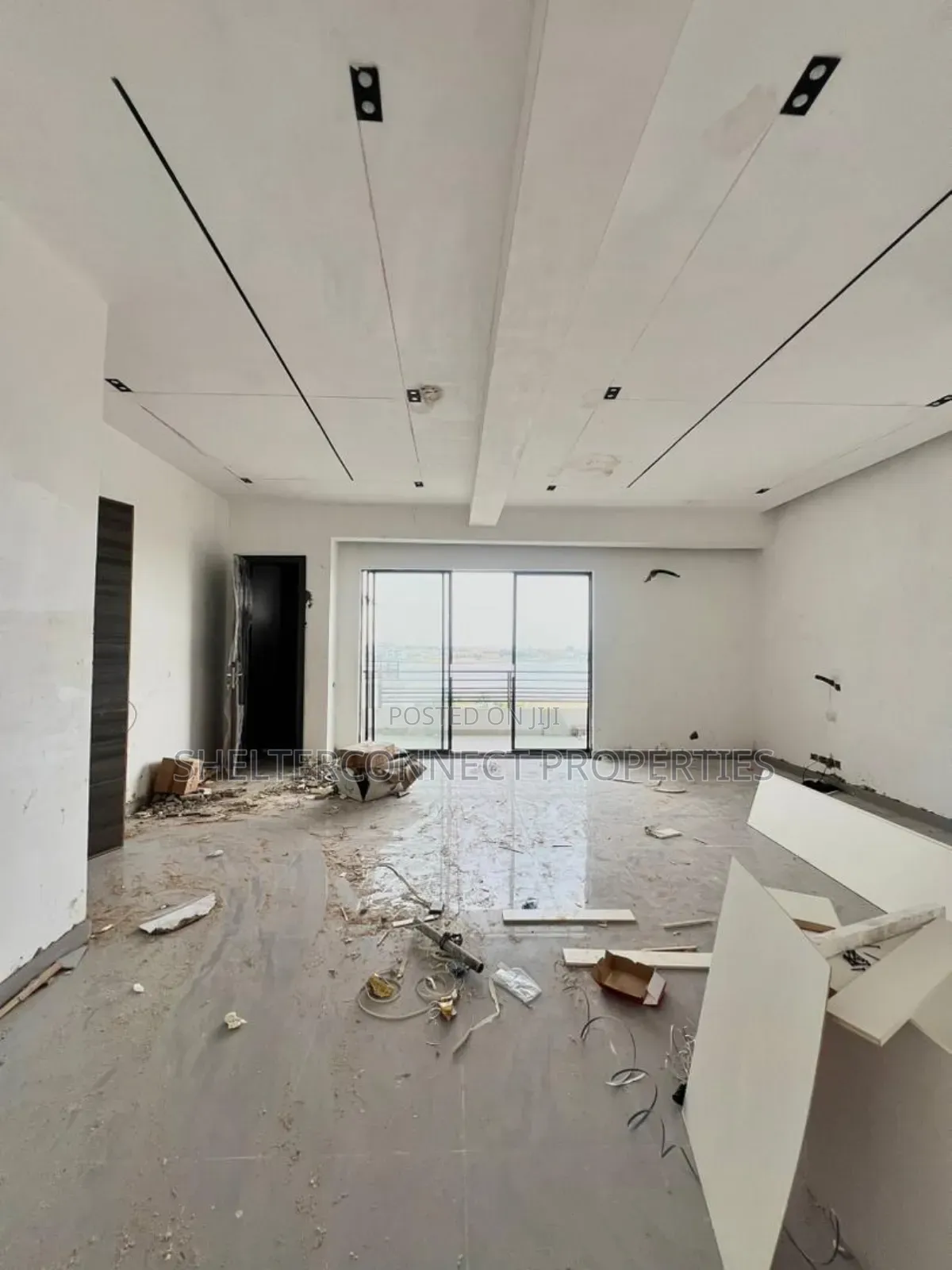 2bdrm Apartment in Lekki Phase 1 for rent