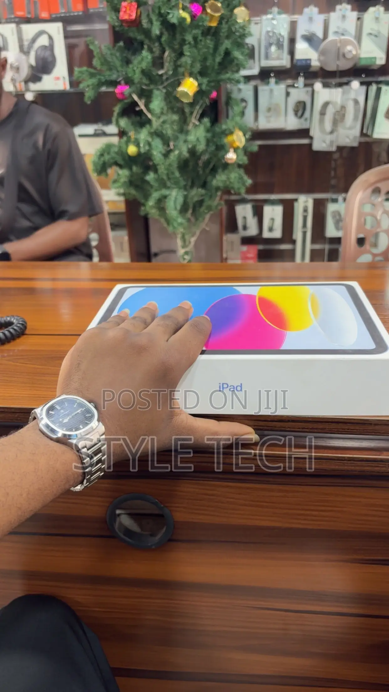 New Apple iPad (2025) 128 GB Blue