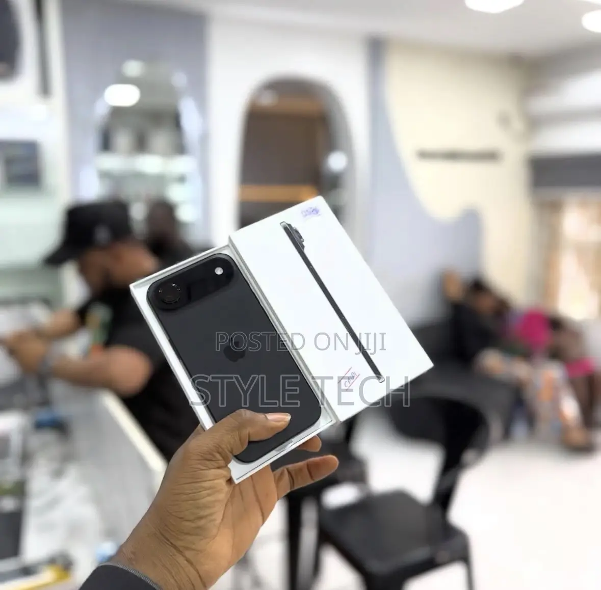 New Apple iPhone Air 256 GB Black