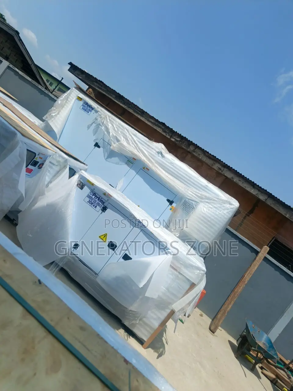 Perkins 30kva Soundproof Generator Sp-30 Power Equipment