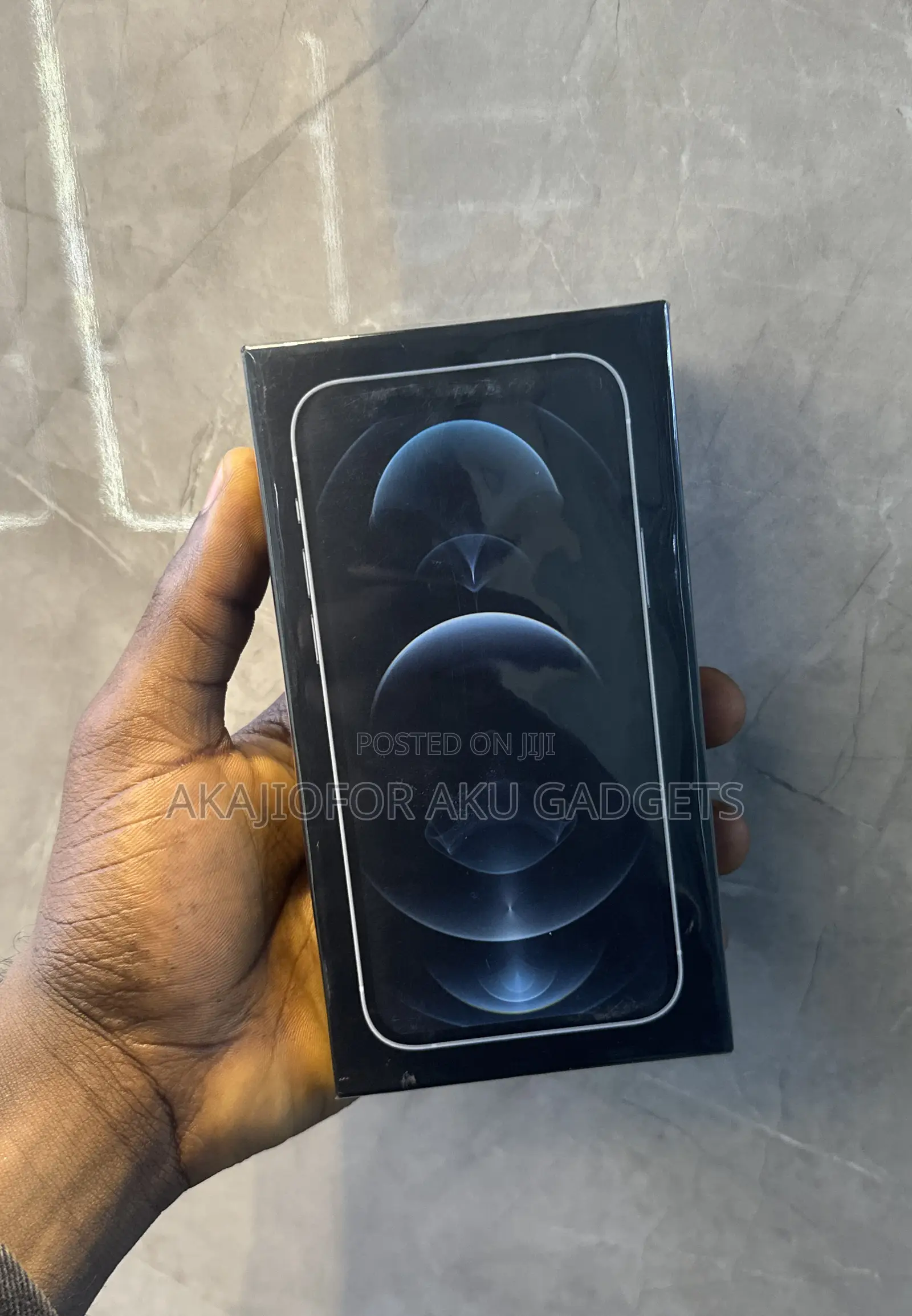 New Apple iPhone 12 Pro 256 GB Silver