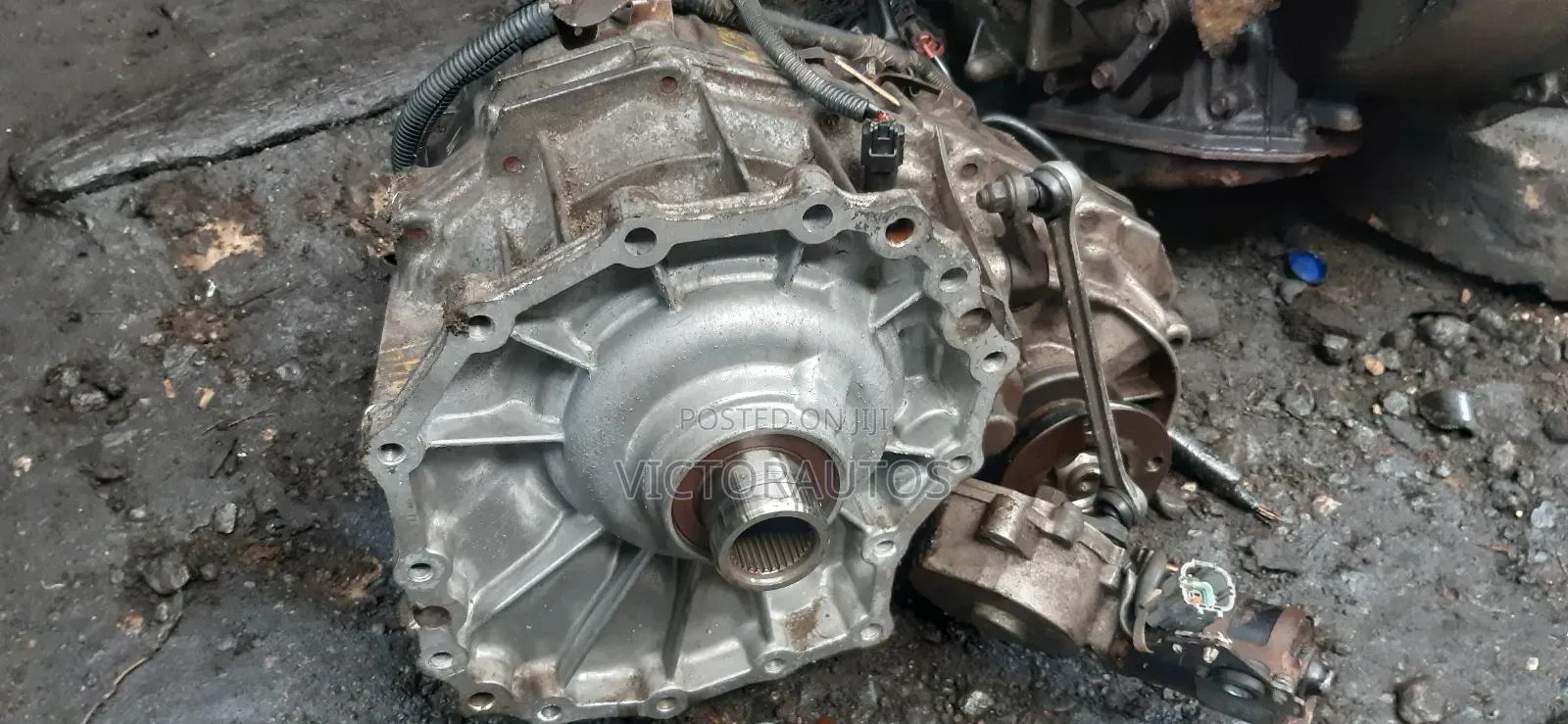 Front Auxiliary Nissan Pathfinder 4.0, Armada, Infiniti Qx56