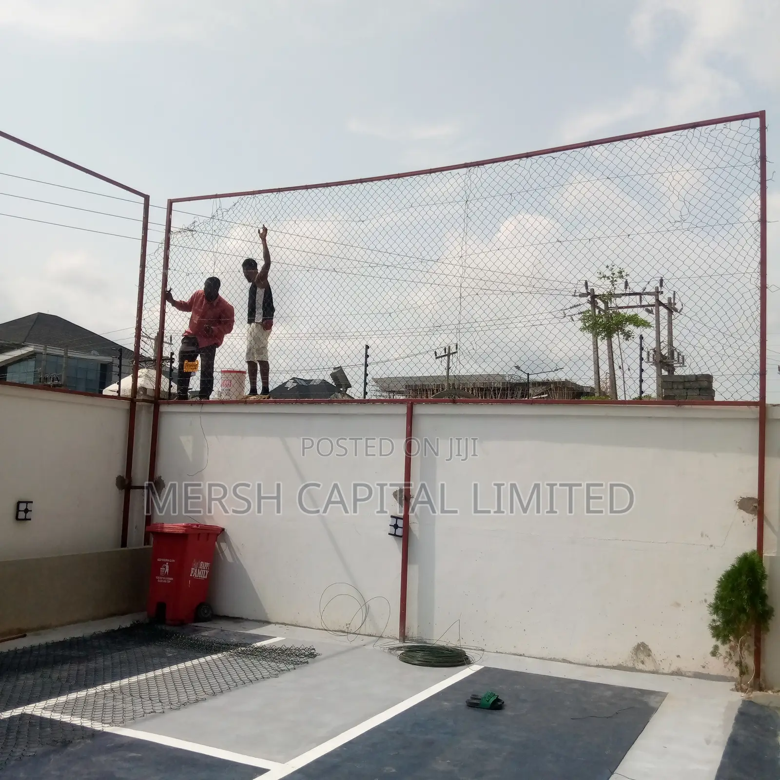 Heavy-Duty Chainlink Fencing – Direct Supply