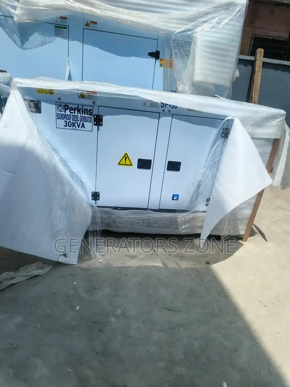 Perkins Sp-30 Generator 30kva Acoustic Diesel Equipment