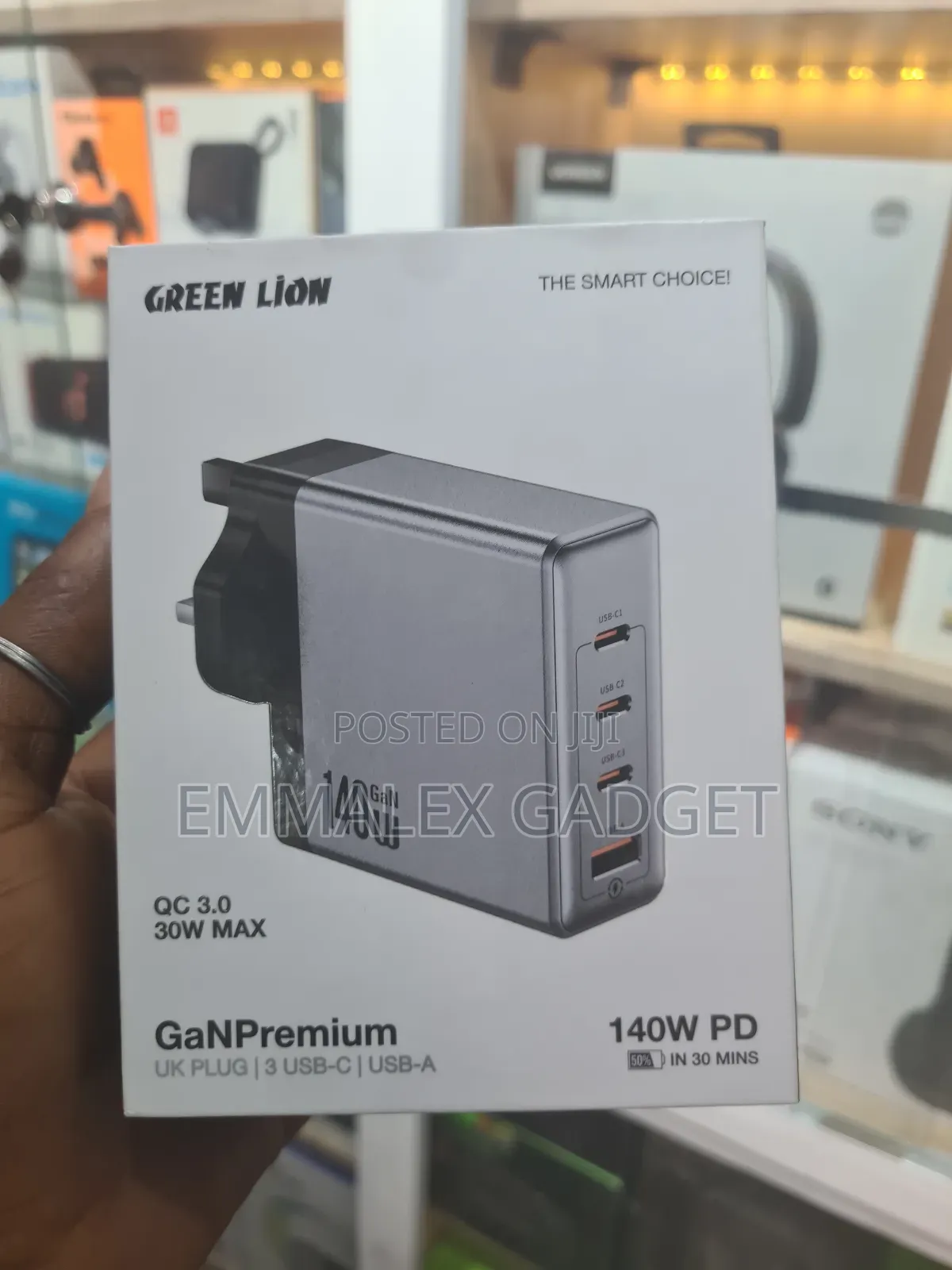 Green Lion Gan Premium Uk Plug Wall Charger (140w).