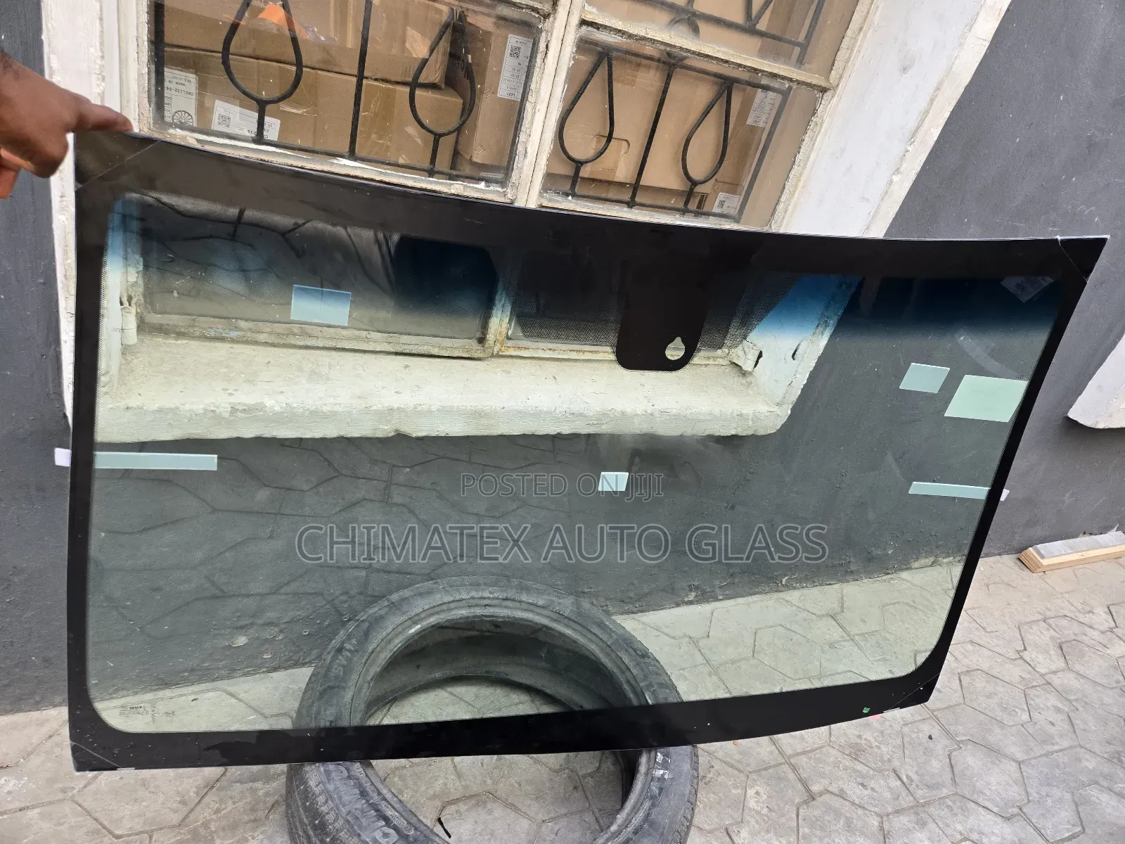 Toyota Avensis 2013 Windscreen Glass Available