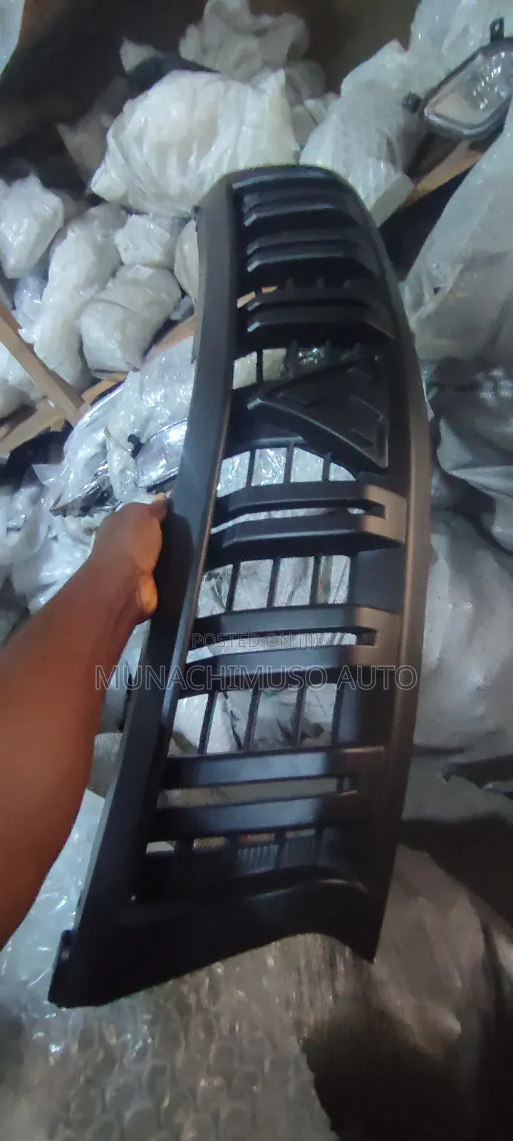 Front Grill Mitsubishi L200 2016