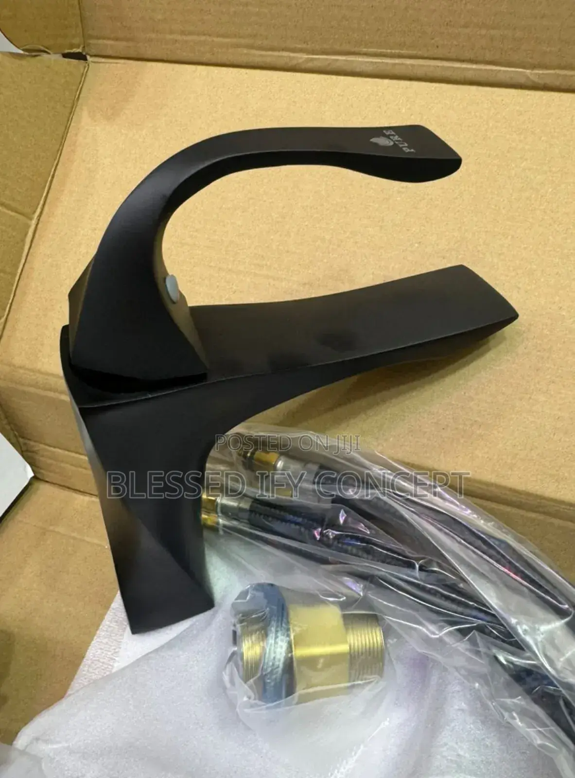 Standard Wash Hand Basin Mixer Tap