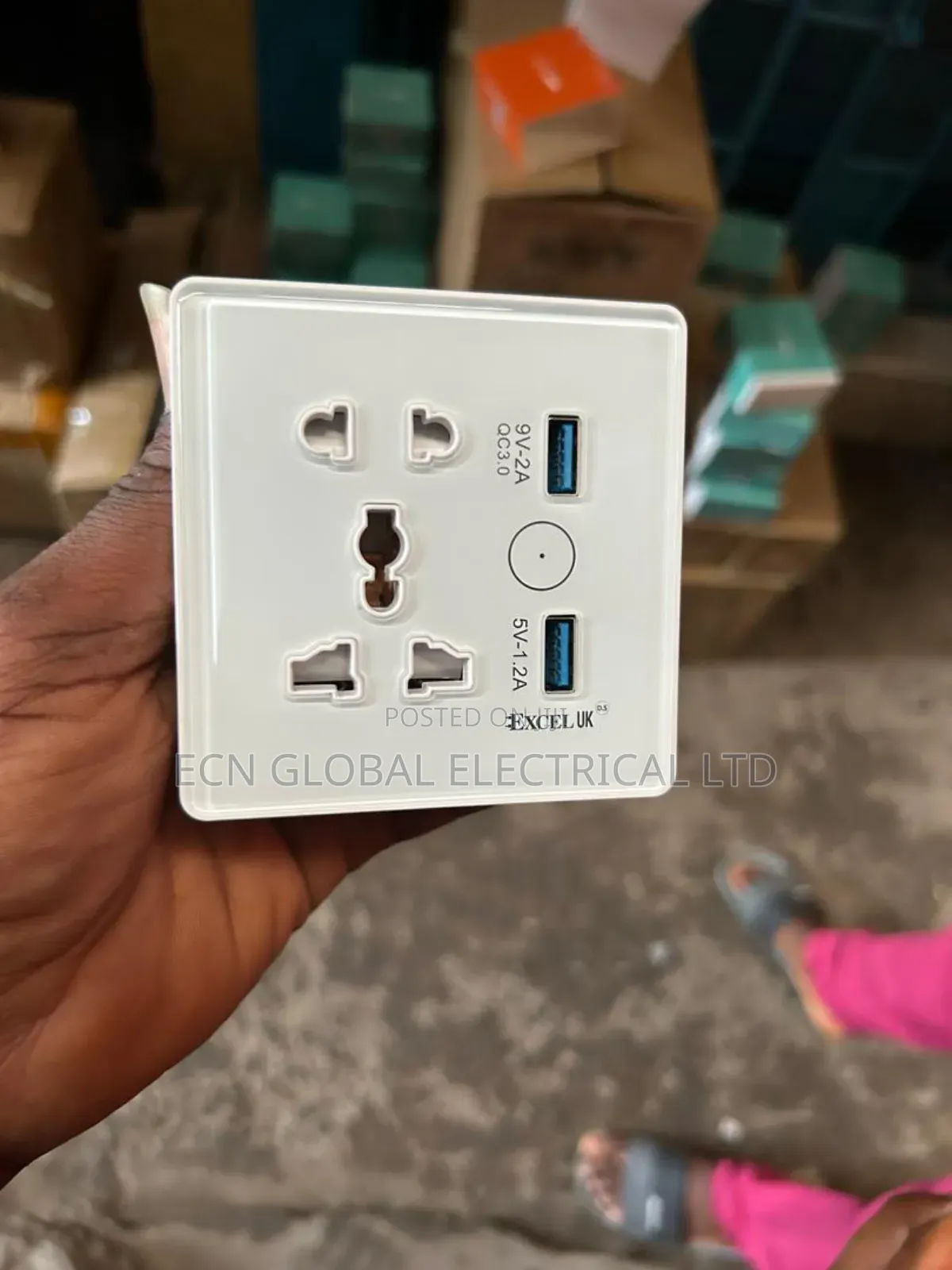 Excel Uk Smart Glass Wall Socket Switch – Wifi, Usb Type-C Fast