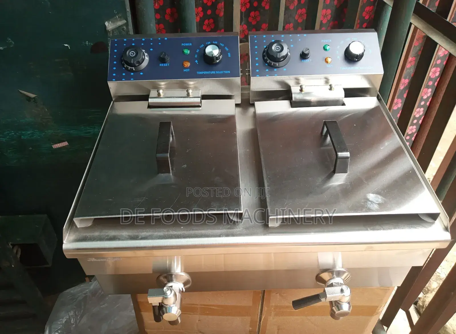 Double Tank Electric Deep Fryer