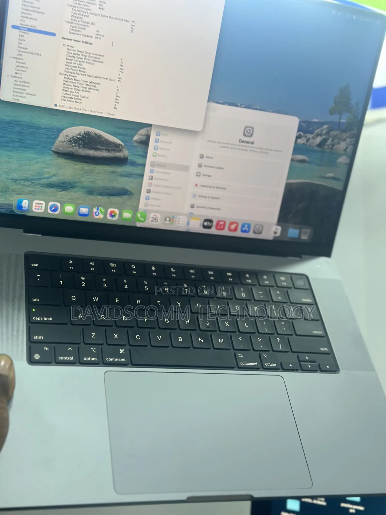 Laptop Apple MacBook Pro 2021 M1 32GB Apple M1 Pro SSD 1T