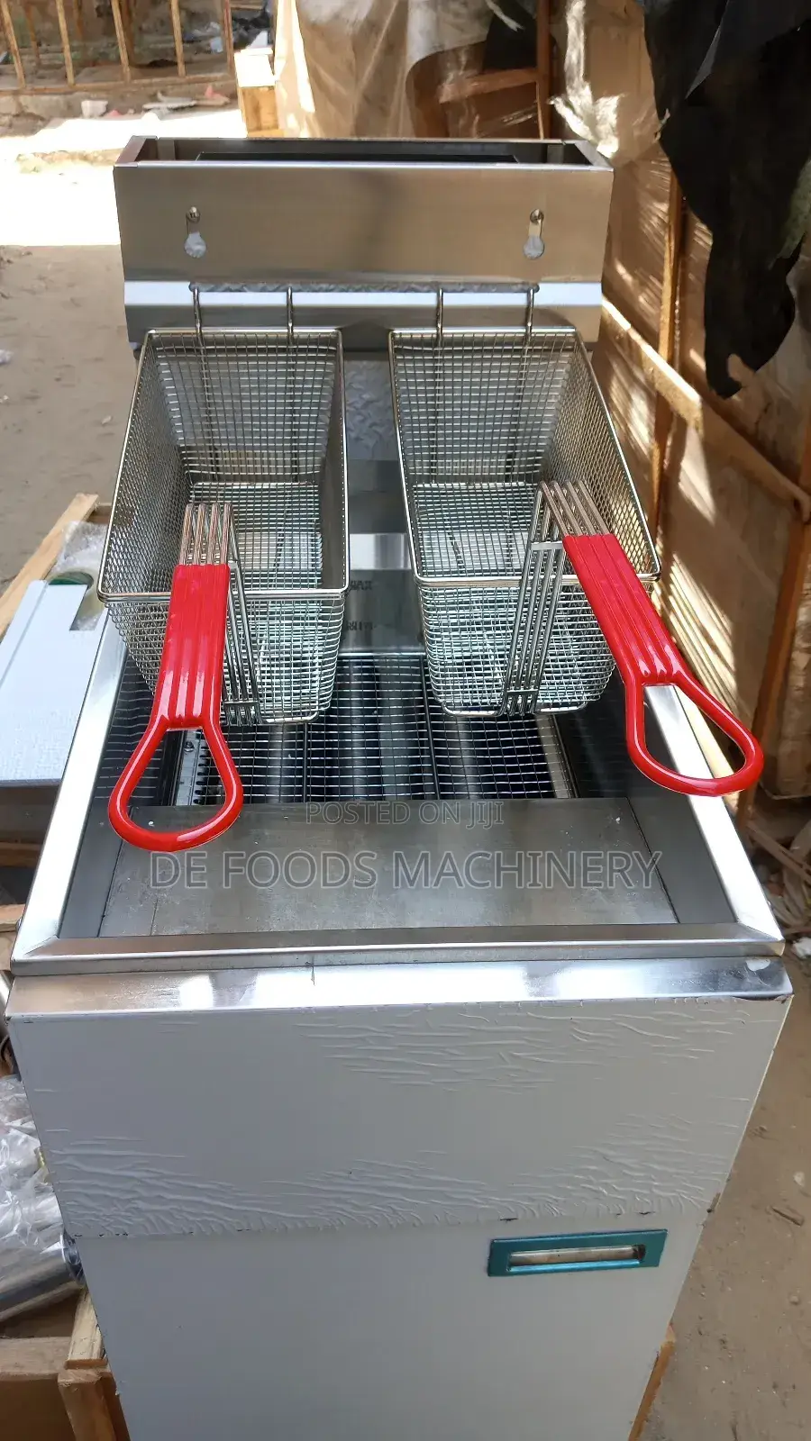 Single Tank Double Basket Gas Standing Deep Fryer