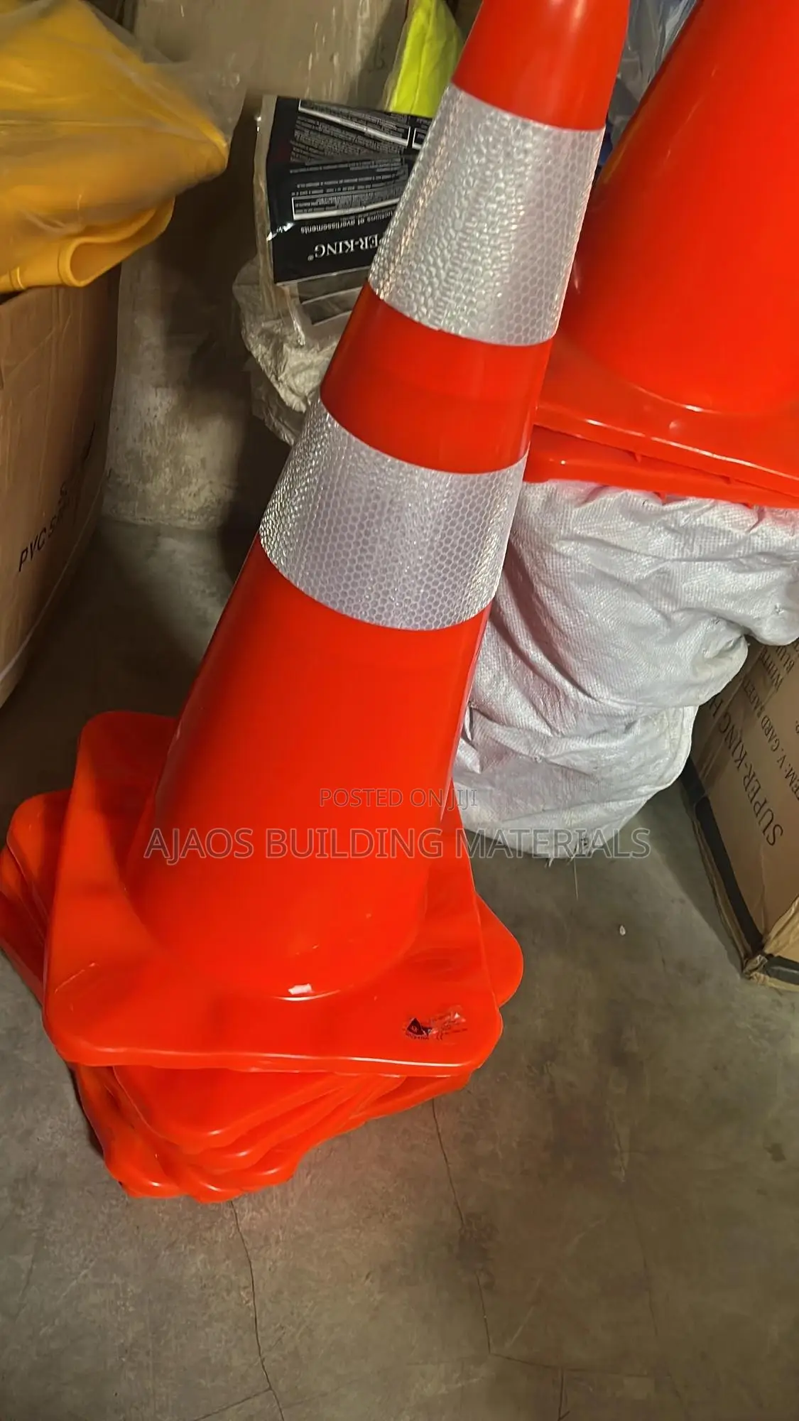 75cm 100% Rubber Safety Cone