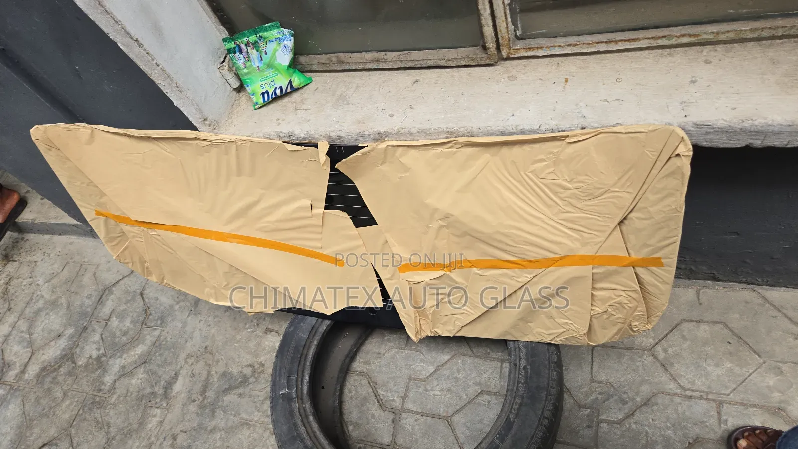 Hyundai Santafe 2014 Sport Back Glass Available