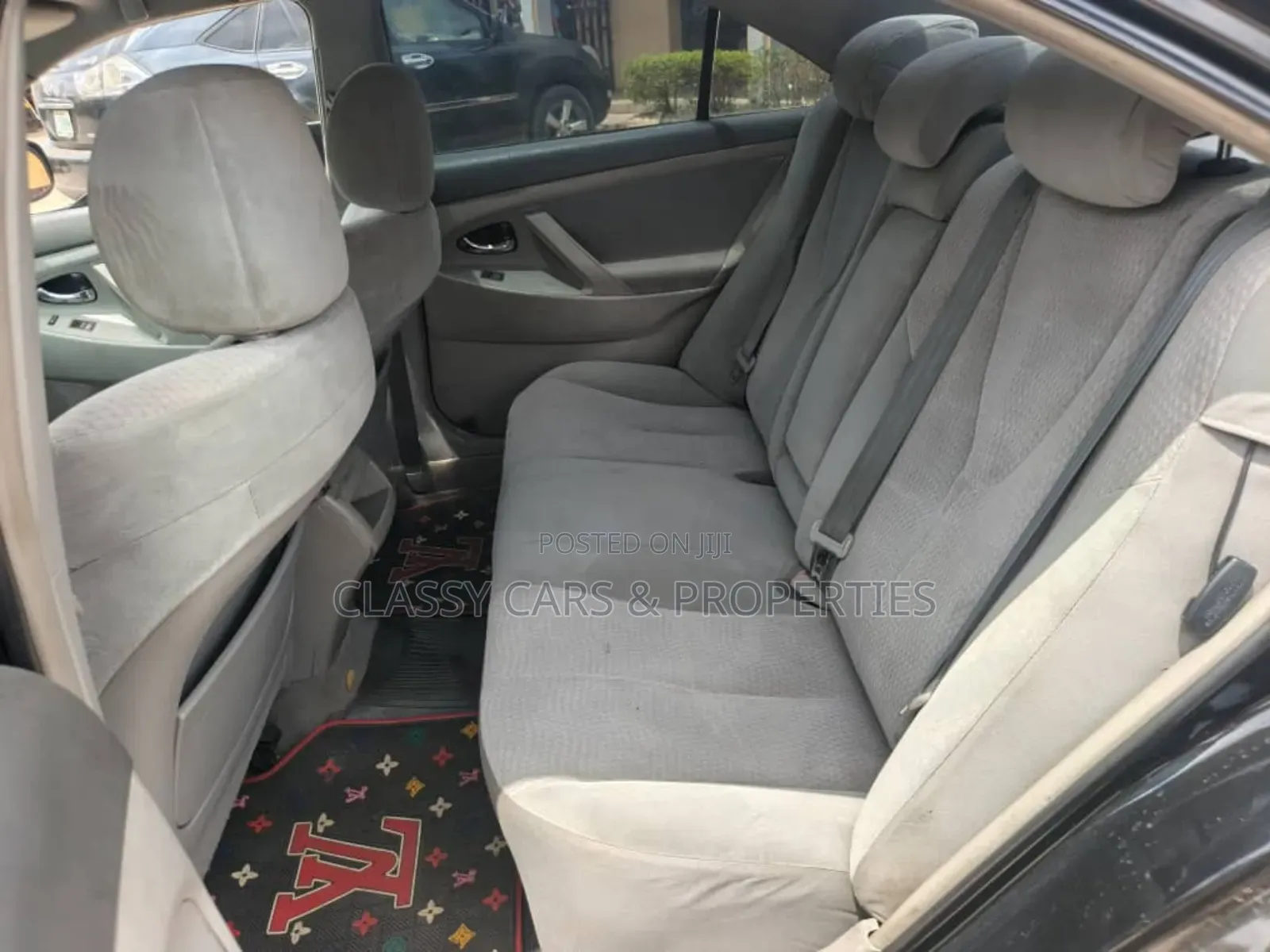 Toyota Camry LE 4dr Sedan (2.5L 4cyl 6A) 2011 Black