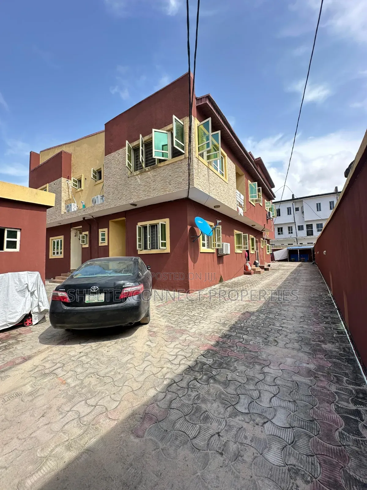 2bdrm Apartment in Lekki Expressway for rent