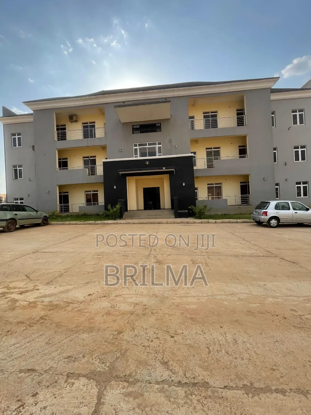 3bdrm Block of Flats in Katampe (Main) for sale