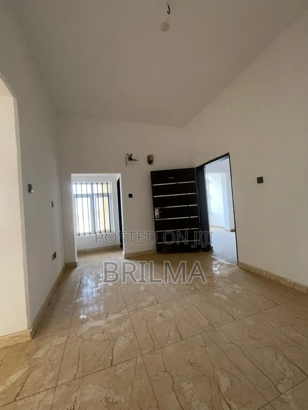 3bdrm Block of Flats in Katampe (Main) for sale