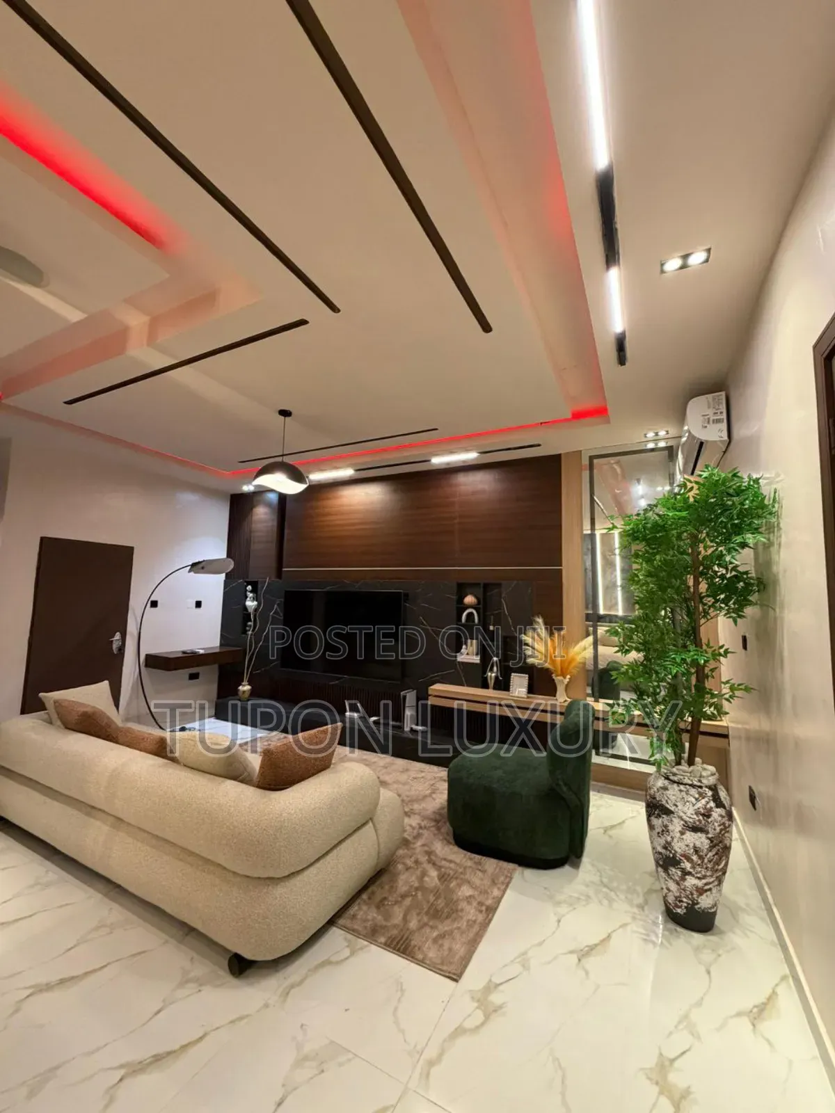 Beautiful and Luxury Studio With Ps5, Balcony, Work Space Bathtub